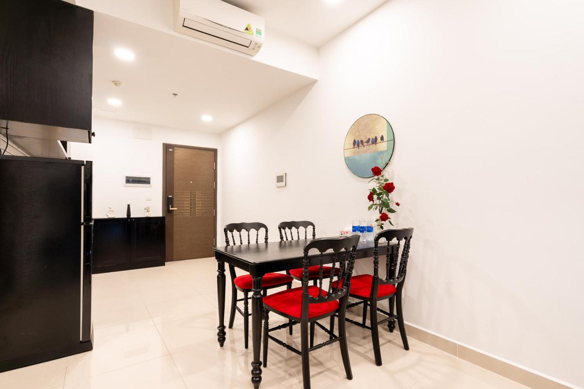 Otis Apartment - Soho Residence District 1 - Near Bui Vien Ciudad Ho Chi Minh  Exterior foto